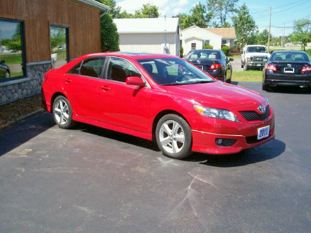 2011 Toyota Camry FX4 Super Crew 4x4