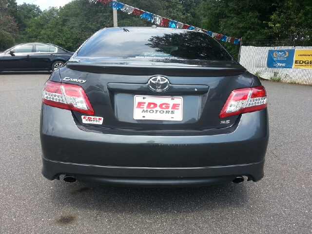 2011 Toyota Camry FX4 Super Crew 4x4