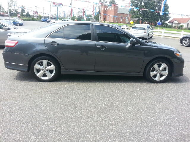 2011 Toyota Camry FX4 Super Crew 4x4