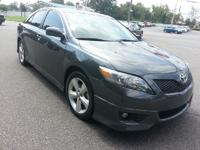 2011 Toyota Camry FX4 Super Crew 4x4