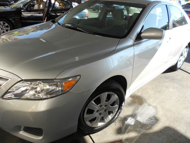 2011 Toyota Camry X