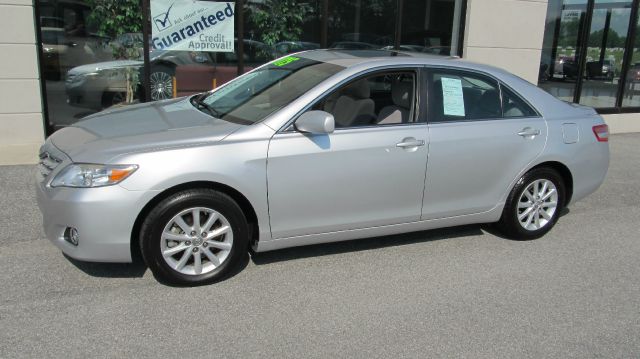 2011 Toyota Camry 5dr Hatchback Automatic