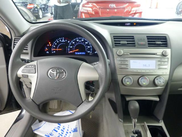 2011 Toyota Camry S SL LE