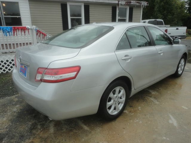 2011 Toyota Camry Unknown