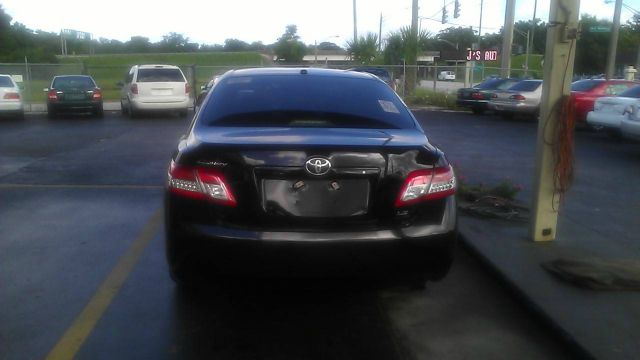 2011 Toyota Camry 6 Speed 4x4