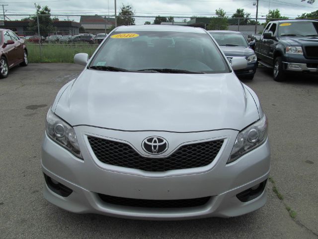 2011 Toyota Camry FX4 Super Crew 4x4