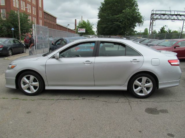 2011 Toyota Camry FX4 Super Crew 4x4