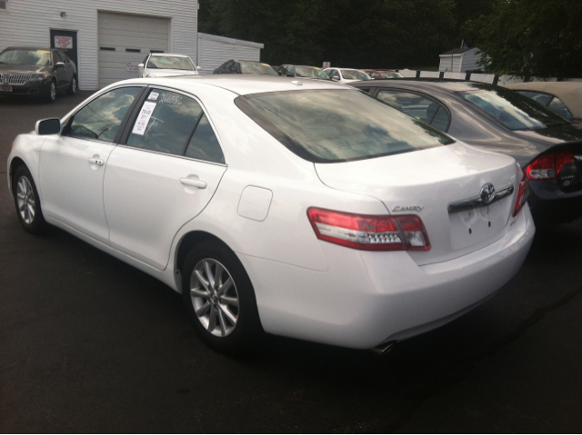 2011 Toyota Camry Extended Cab Pickup