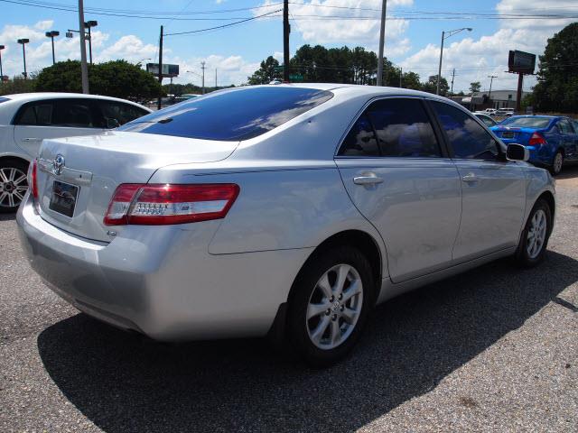 2011 Toyota Camry X