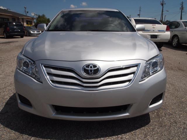 2011 Toyota Camry X