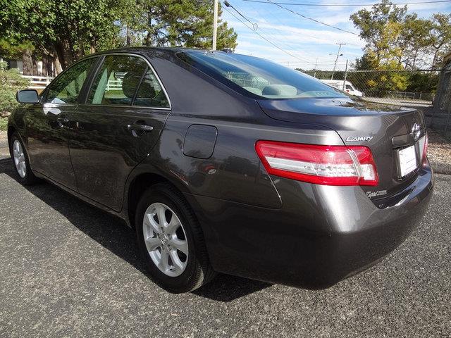 2011 Toyota Camry 4dr GLS FWD 3.5L Auto