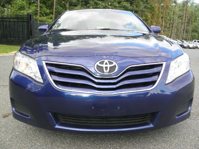 2011 Toyota Camry FX4 Super Crew 4x4