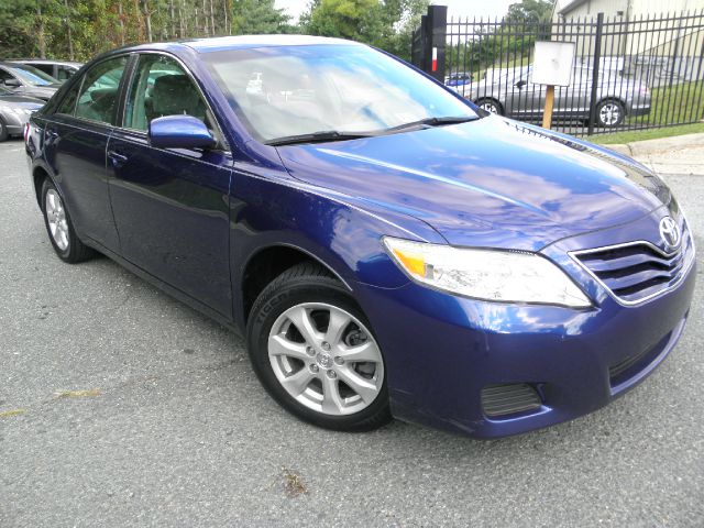 2011 Toyota Camry FX4 Super Crew 4x4