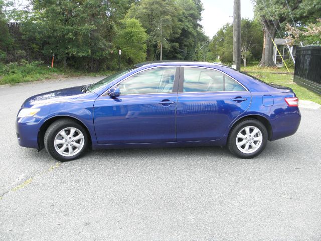 2011 Toyota Camry FX4 Super Crew 4x4