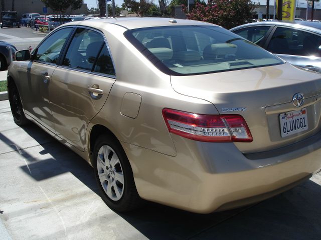 2011 Toyota Camry FX4 Super Crew 4x4