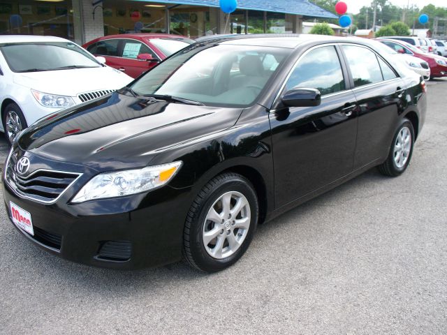 2011 Toyota Camry FX4 Super Crew 4x4