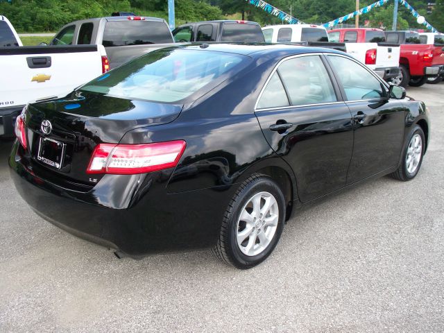 2011 Toyota Camry FX4 Super Crew 4x4