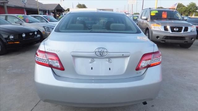 2011 Toyota Camry 4dr GLS FWD 3.5L Auto