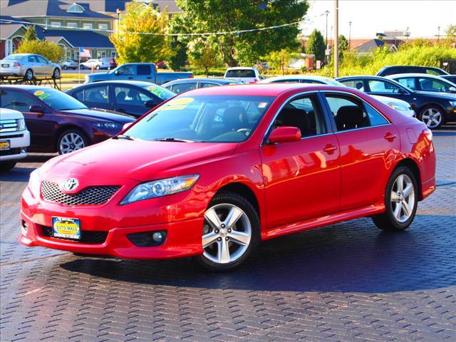 2011 Toyota Camry 5D Sedan