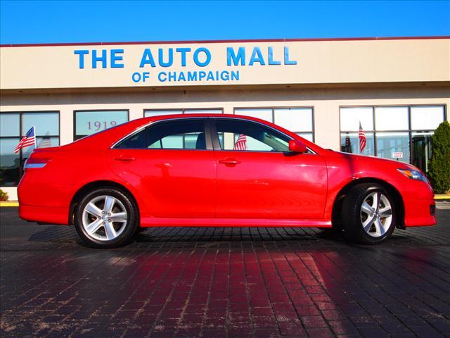 2011 Toyota Camry 5D Sedan