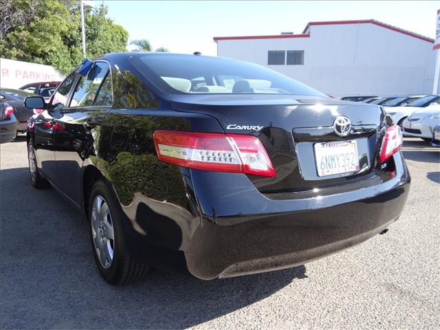 2011 Toyota Camry Crown