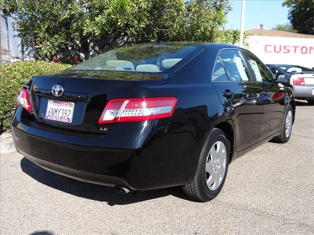 2011 Toyota Camry Crown