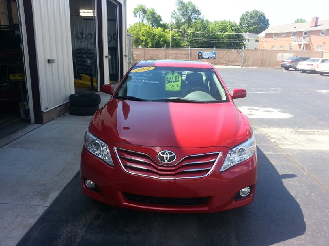 2011 Toyota Camry Extended Cab Pickup