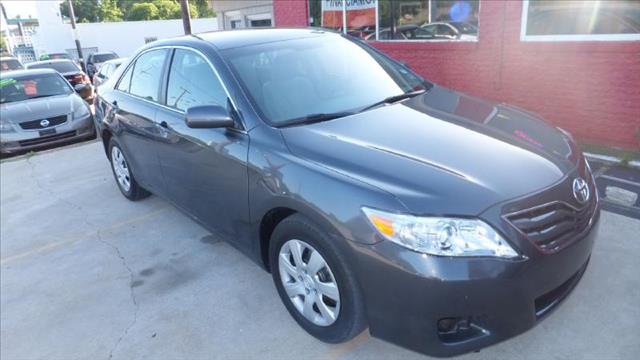 2011 Toyota Camry X