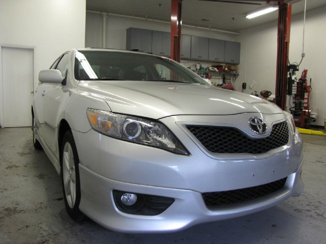 2011 Toyota Camry FX4 Super Crew 4x4