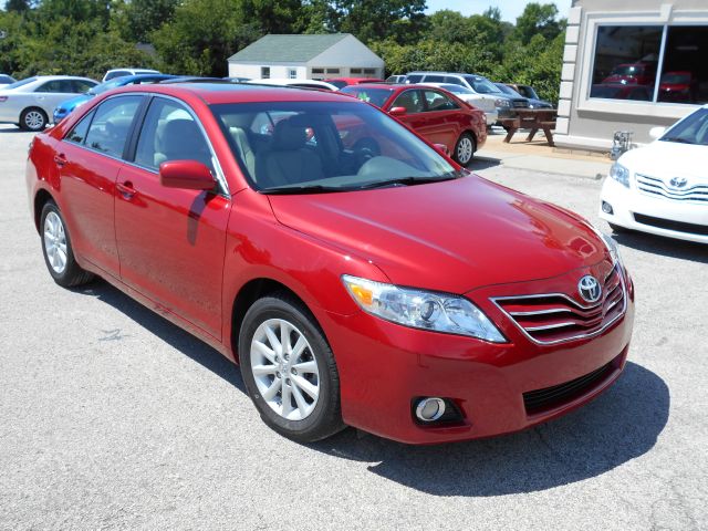 2011 Toyota Camry SEL Sport Utility 4D