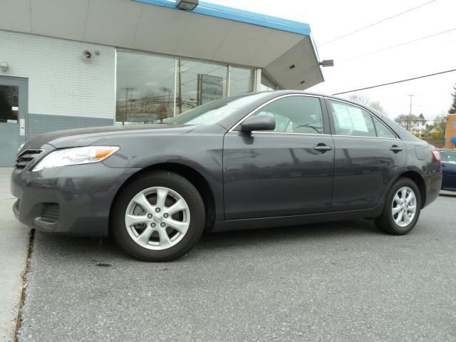 2011 Toyota Camry X