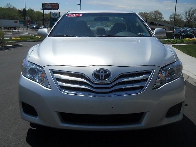 2011 Toyota Camry X