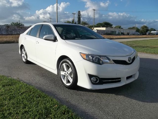 2012 Toyota Camry SE