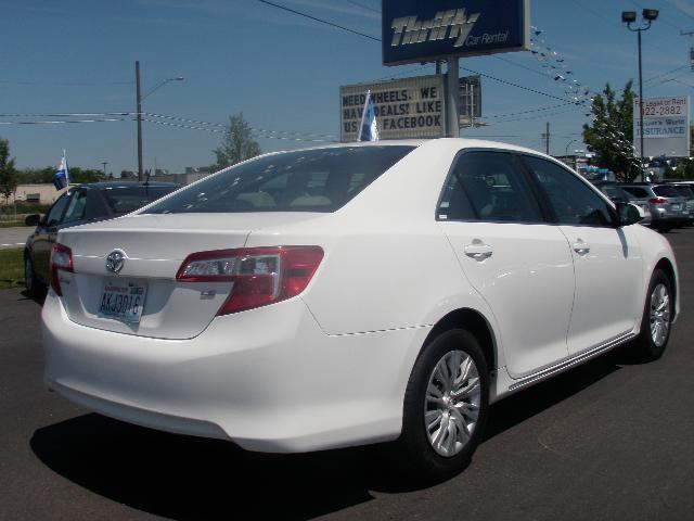 2012 Toyota Camry T6 Sedan