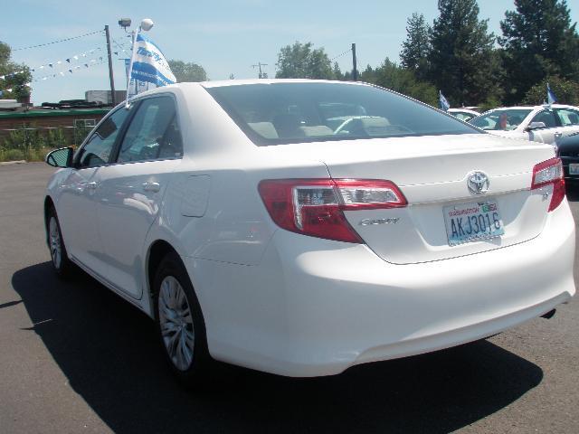 2012 Toyota Camry T6 Sedan