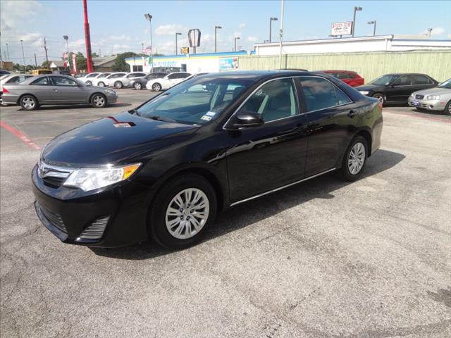 2012 Toyota Camry 525i 6 Speed TRY 258 MO