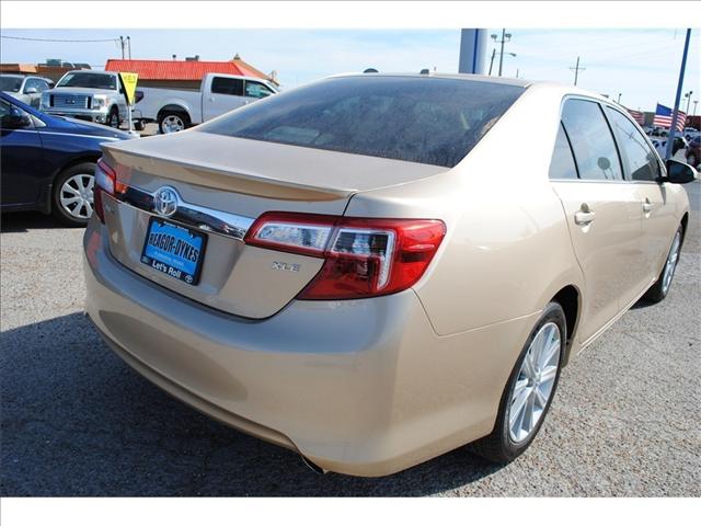 2012 Toyota Camry Eddie Bauer - Clean Carfax