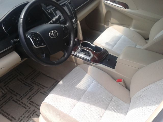 2012 Toyota Camry SEL Sport Utility 4D