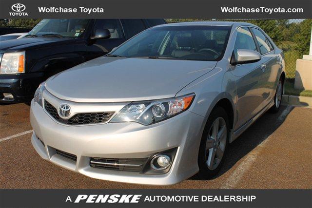 2013 Toyota Camry 4WD Supercab