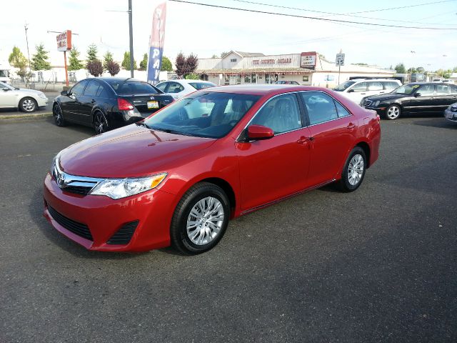 2013 Toyota Camry T6 Sedan