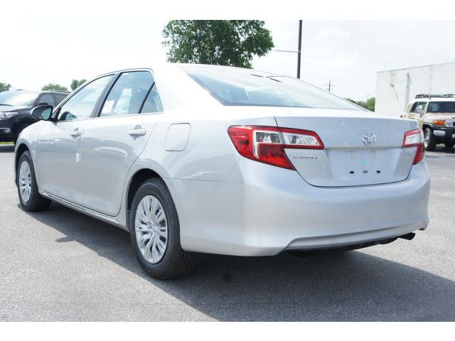 2013 Toyota Camry X