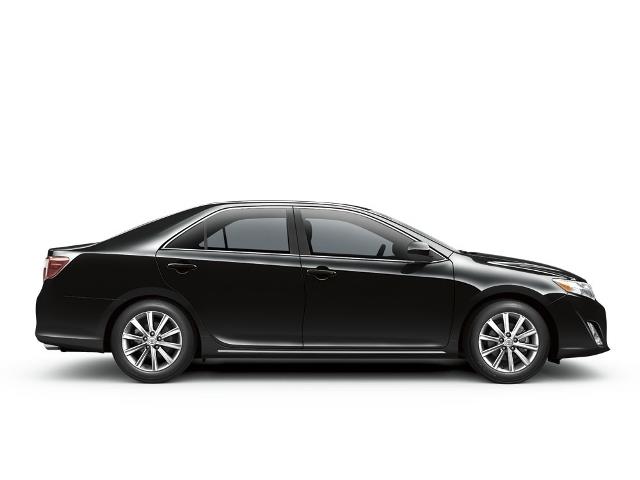 2014 Toyota Camry Eddie Bauer - Clean Carfax