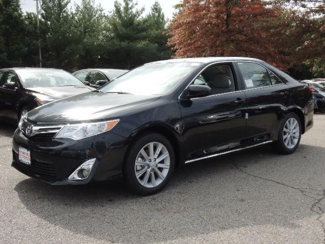 2014 Toyota Camry SEL Sport Utility 4D