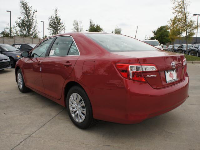 2014 Toyota Camry ESi