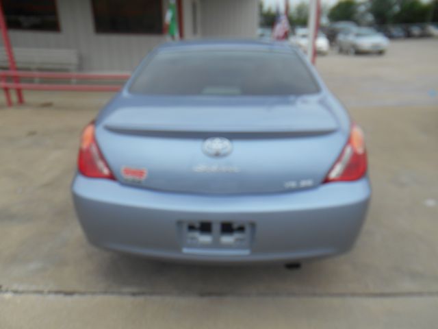 2004 Toyota Camry Solara SE