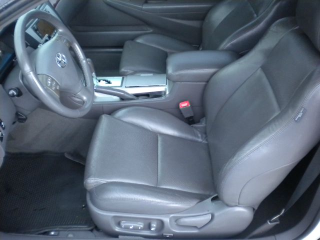 2004 Toyota Camry Solara 45