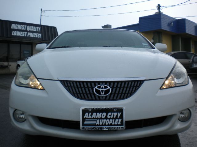 2004 Toyota Camry Solara 45