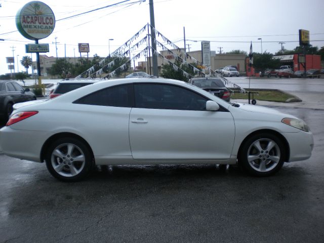 2004 Toyota Camry Solara 45