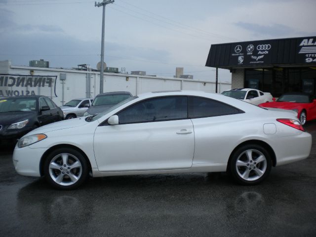 2004 Toyota Camry Solara 45