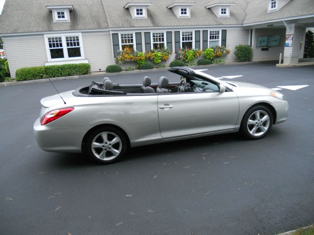 2004 Toyota Camry Solara 4WD Crew Cab 153 LTZ